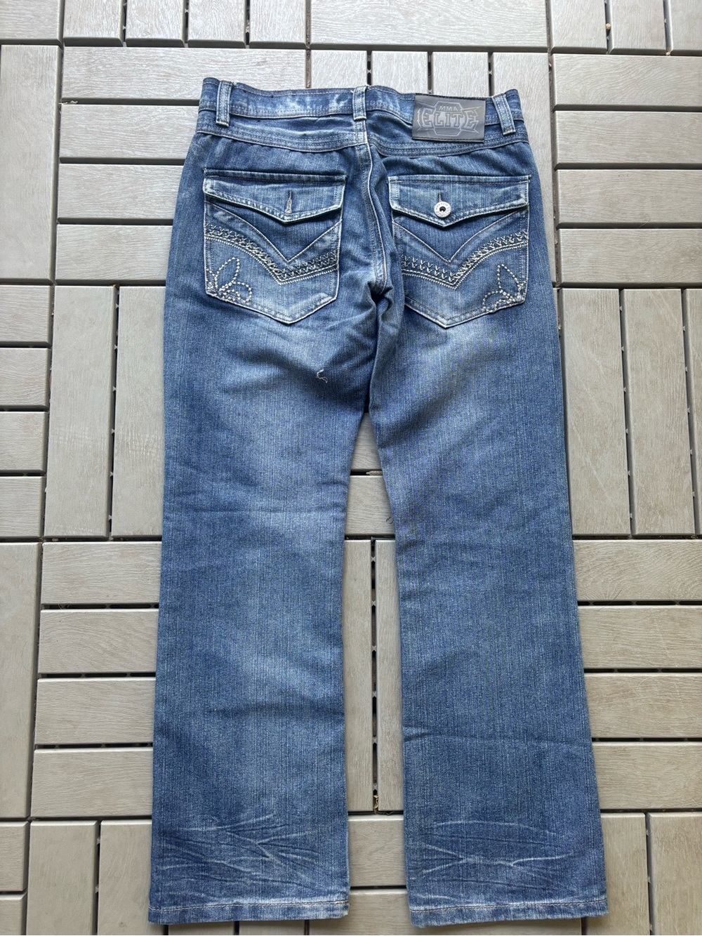 MMA ELITE Bootcut Jeans in Medium Blue with Embroidered Back Pockets